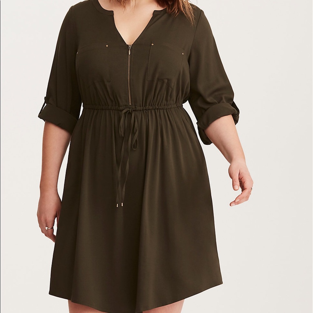 TORRID CHALLIS ZIP FRONT SHIRT DRESS